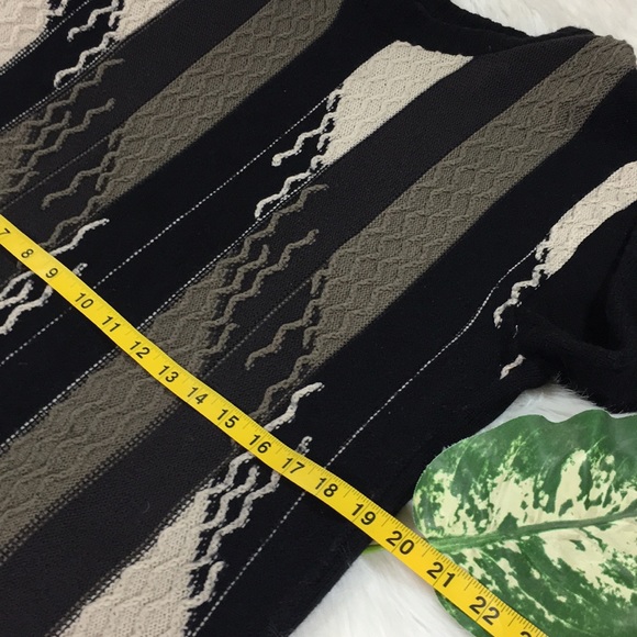 Vintage Sweater - Picture 6 of 6